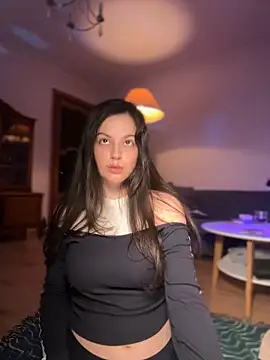 OohBunny online show from 12, 3, 2025