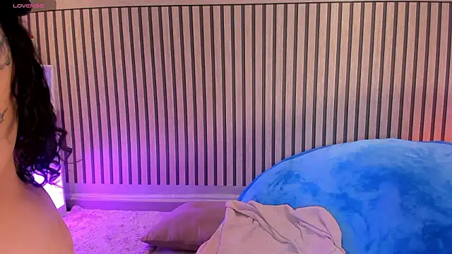 NinaInk online show from 3, 2, 2026