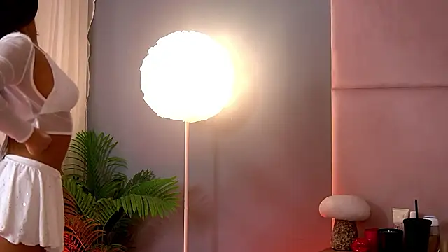 AlmaLuv online show from 11, 3, 2026