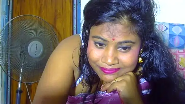 Snapshot of sexy_roma chatting on 20, 9, 2025 sexy roma online show from 20, 9, 2025