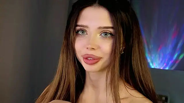 Jessie Johns online show from 30, 4, 2026