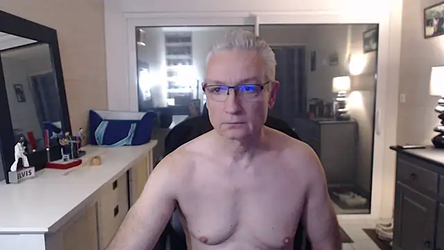 Goduleur69 online show from 5, 1, 2025