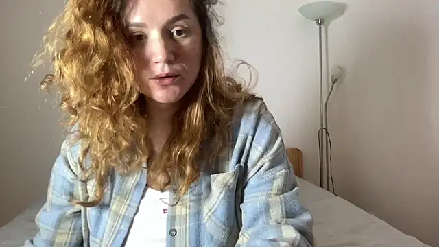 Foxy and classy online show from 28, 3, 2026