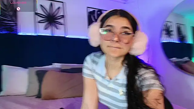 Tifanny grey online show from 7, 11, 2025