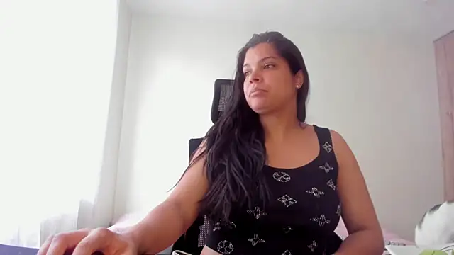 Snapshot of Sweetdreamses_ chatting on 20, 3, 2026 Sweetdreamses online show from 20, 3, 2026