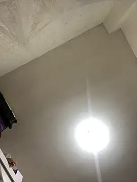 Indiazinhax online show from 6, 1, 2026