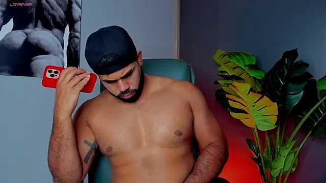 noah crux online show from 12, 4, 2026