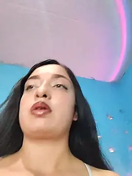 evelyn prince1 online show from 25, 4, 2026