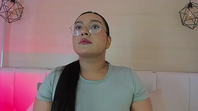 ellamontoya online show from 14, 1, 2026