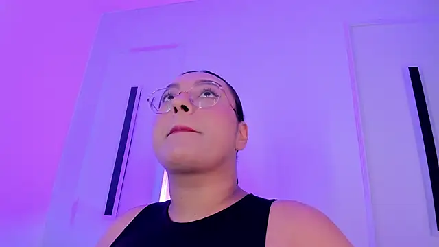 ellamontoya online show from 14, 11, 2025