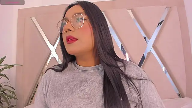 ellamontoya online show from 14, 2, 2026