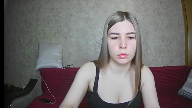 ElllaNuar online show from 11, 3, 2025