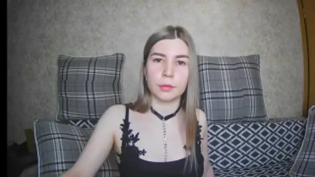 ElllaNuar online show from 14, 3, 2025