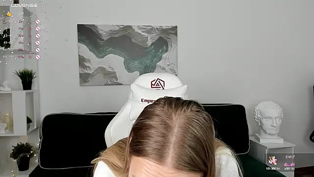 miissblonde online show from 5, 3, 2025