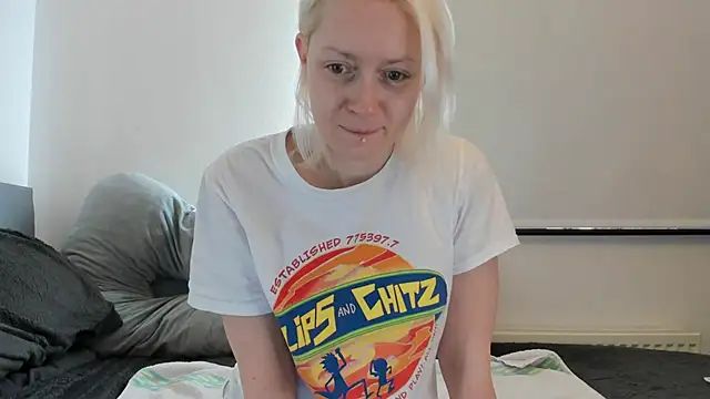 Snapshot of BetterThanYourEx69 chatting on 30, 1, 2025 BetterThanYourEx69 online show from 30, 1, 2025
