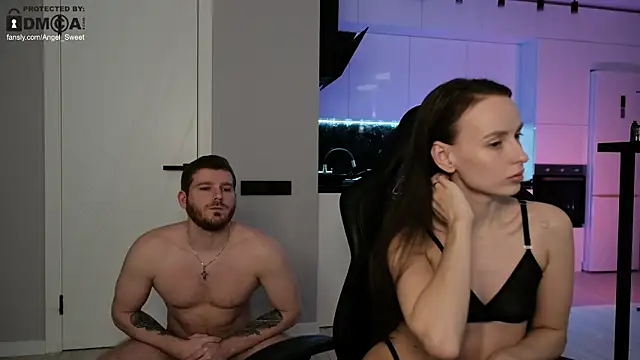 Snapshot of sweettooth21 chatting on 30, 10, 2025 sweettooth21 online show from 30, 10, 2025