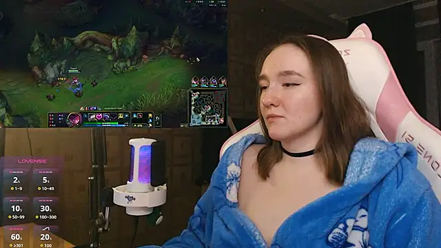 MoonlishSiren online show from 11, 2, 2026