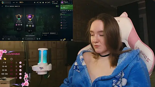 MoonlishSiren online show from 5, 2, 2026