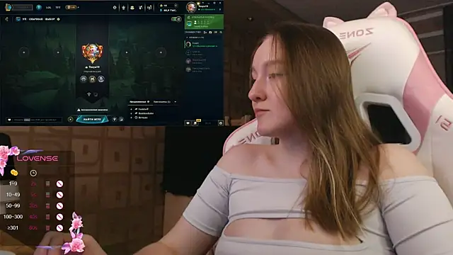 MoonlishSiren online show from 11, 10, 2025