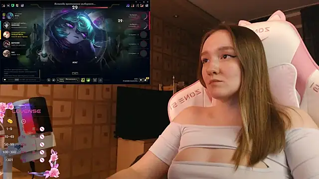 MoonlishSiren online show from 20, 10, 2025