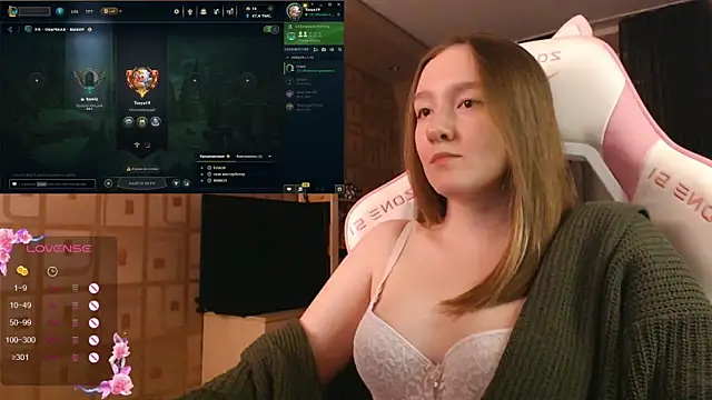 MoonlishSiren online show from 9, 10, 2025