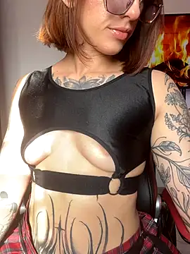 ValenGray online show from 7, 11, 2025