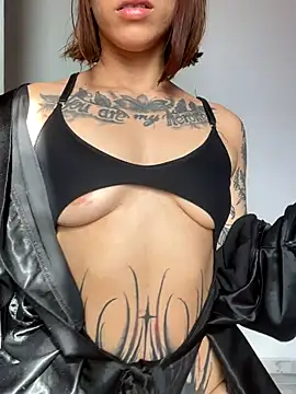 ValenGray online show from 25, 10, 2025