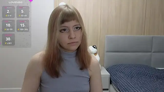 Snapshot of HermioneHHH chatting on 30, 11, 2025 HermioneHHH online show from 30, 11, 2025