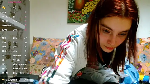 Sophie Bell online show from 5, 2, 2025