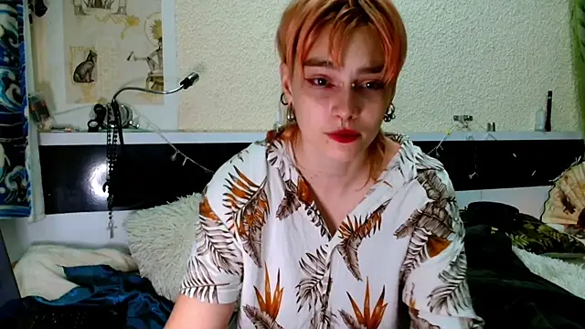 Sophie Bell online show from 8, 6, 2026