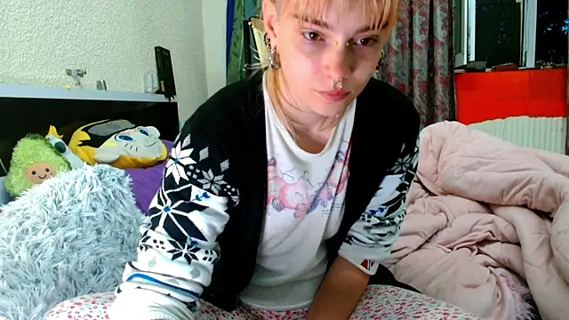 Sophie Bell online show from 24, 5, 2026