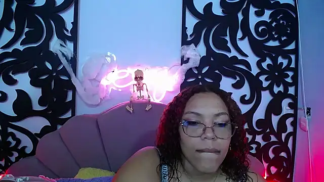 your little naughty1 online show from 29, 10, 2025