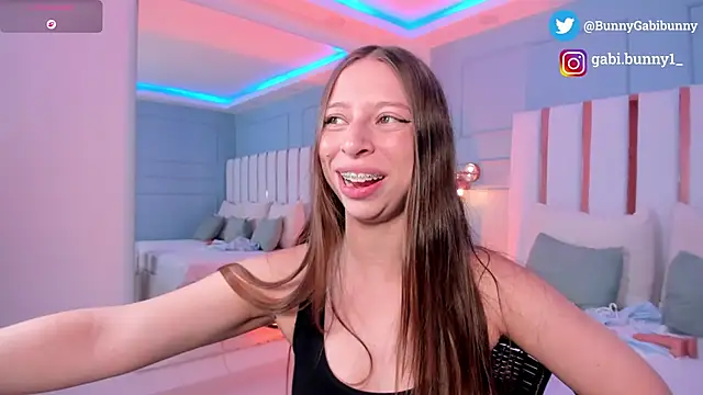 gabi bunny online show from 24, 3, 2026