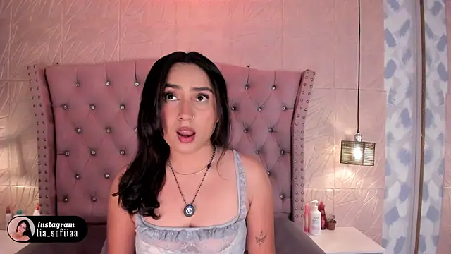 lia sofiia online show from 4, 4, 2026