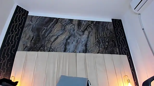 lia sofiia online show from 2, 12, 2025