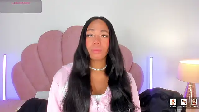 Nicole Paradise online show from 6, 5, 2026