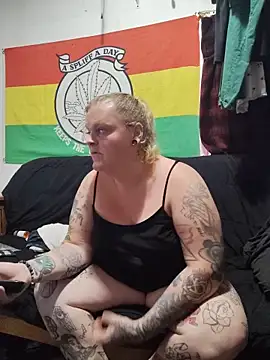 Trans Girl next door420 online show from 2, 6, 2026