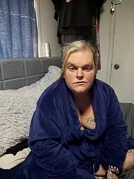 Trans Girl next door420 online show from 3, 3, 2025