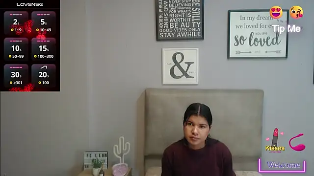 SophiaMeyerst online show from 13, 4, 2026