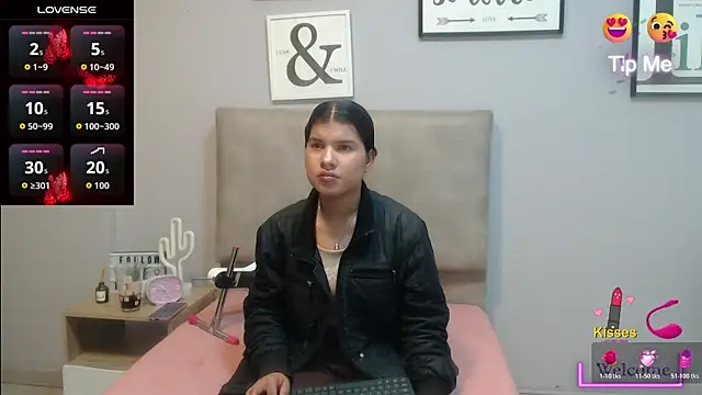 SophiaMeyerst online show from 18, 4, 2026