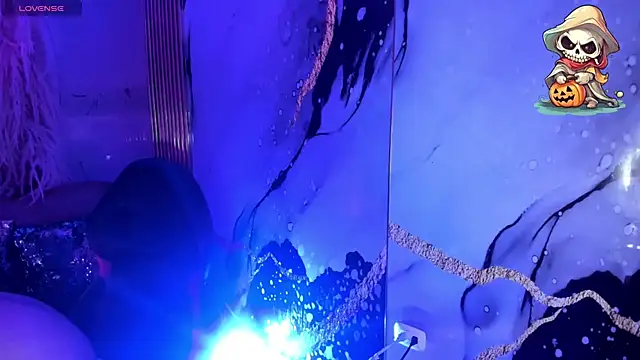 emma  cute   online show from 8, 10, 2025