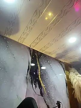 emma  cute   online show from 17, 12, 2025