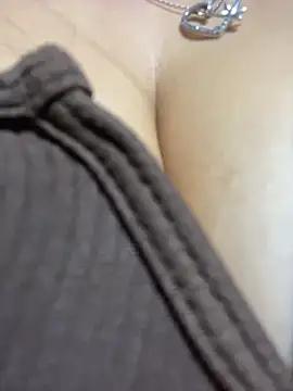 emma  cute   online show from 15, 1, 2026