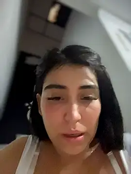 emma  cute   online show from 7, 3, 2026