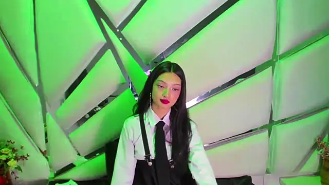 Aurora 18 online show from 28, 11, 2025