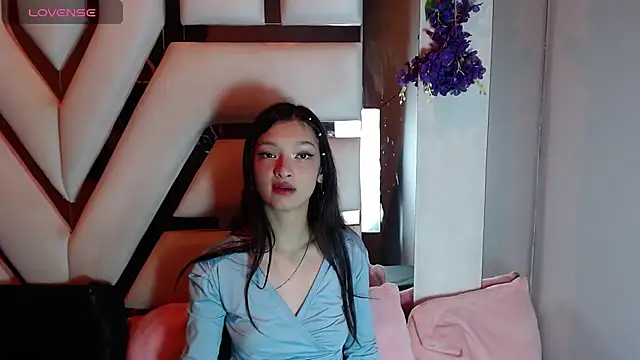Snapshot of Aurora_18 chatting on 23, 4, 2026 Aurora 18 online show from 23, 4, 2026