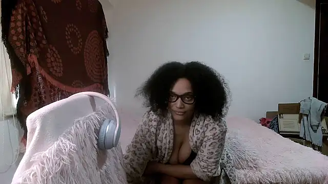 RDENLACASA online show from 27, 2, 2025