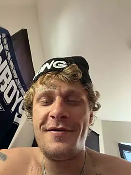 SpAzZ1234 online show from 27, 4, 2026