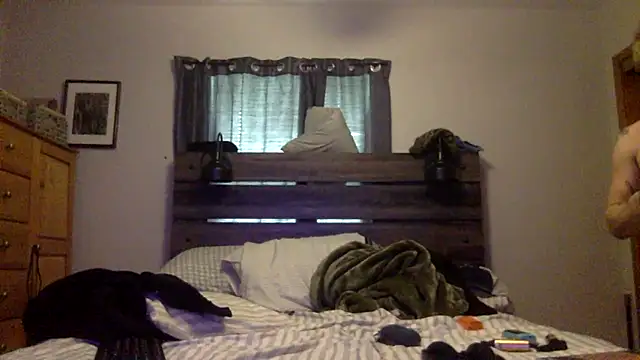 SpAzZ1234 online show from 25, 3, 2026