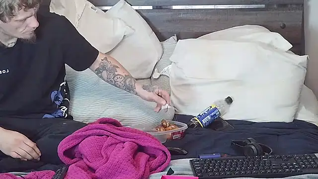 SpAzZ1234 online show from 15, 2, 2026